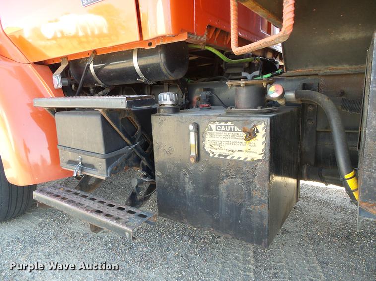 image for item DD5900 2003 Sterling LT7500 dump truck