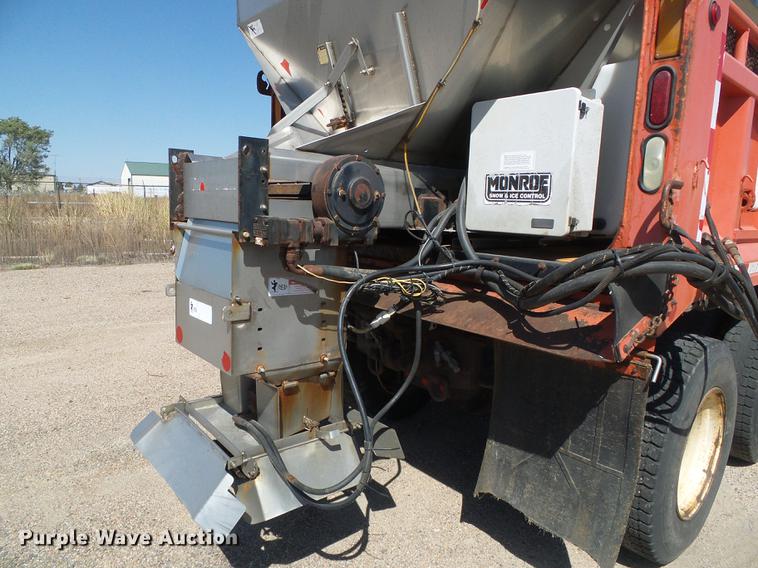 image for item DD5900 2003 Sterling LT7500 dump truck