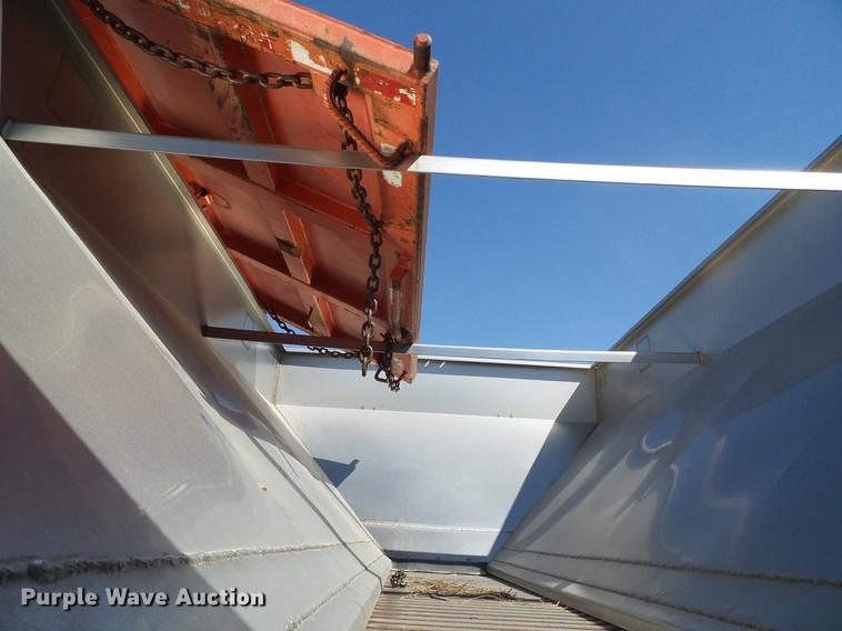 image for item DD5900 2003 Sterling LT7500 dump truck