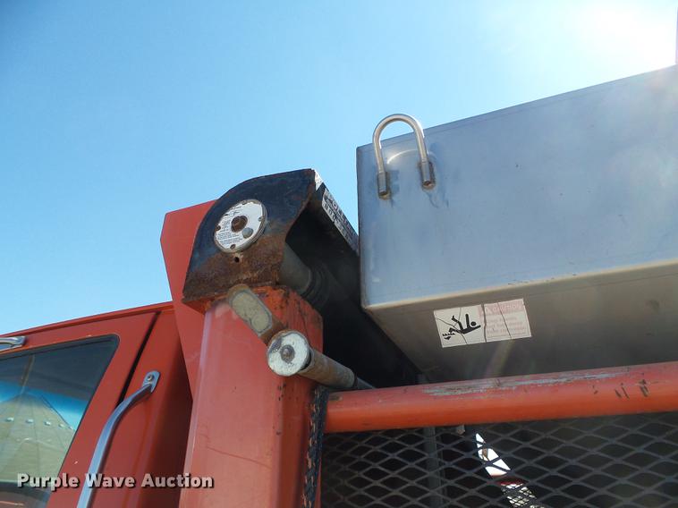 image for item DD5900 2003 Sterling LT7500 dump truck