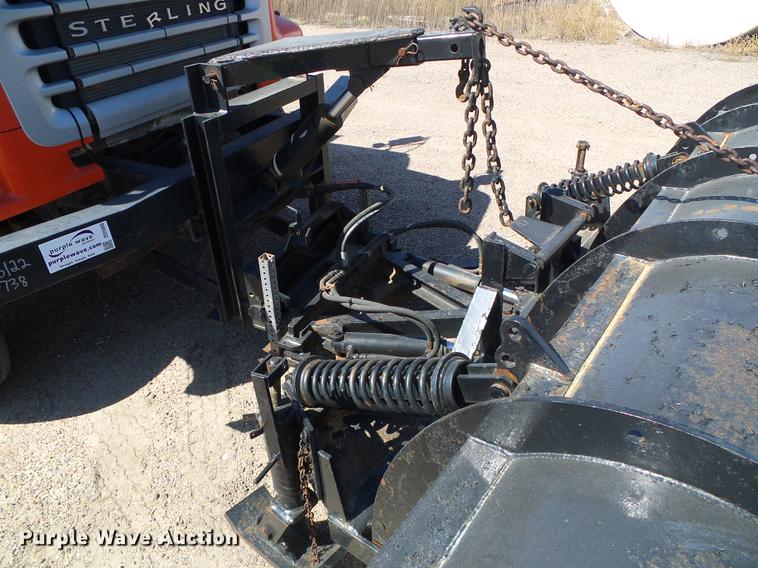 image for item DD5900 2003 Sterling LT7500 dump truck