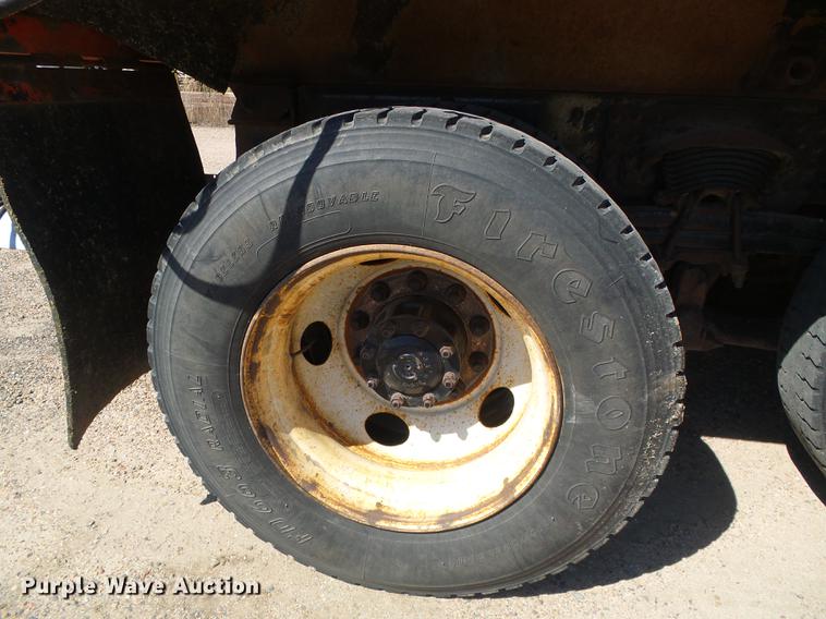 image for item DD5900 2003 Sterling LT7500 dump truck