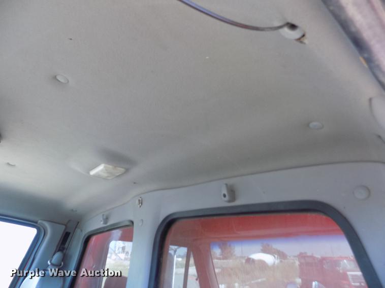 image for item DD5901 1999 Sterling L9511 dump truck