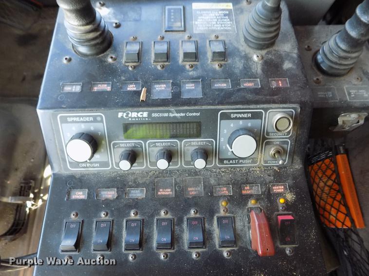 image for item DD5901 1999 Sterling L9511 dump truck