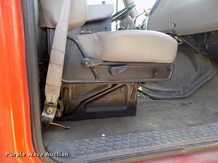 image for item DD5901 1999 Sterling L9511 dump truck