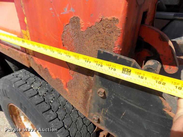 image for item DD5901 1999 Sterling L9511 dump truck