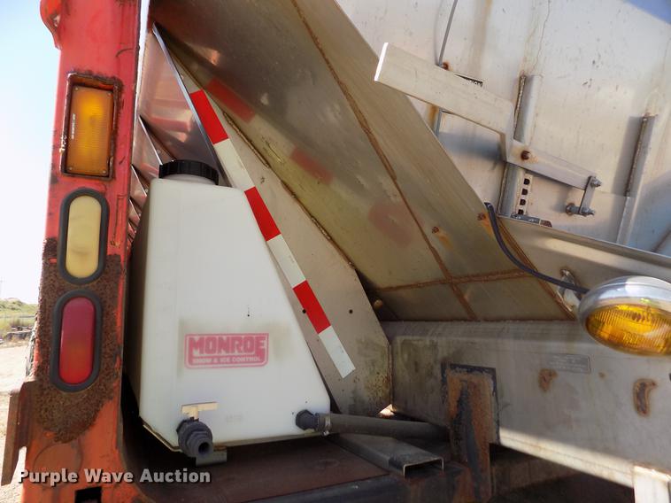 image for item DD5901 1999 Sterling L9511 dump truck