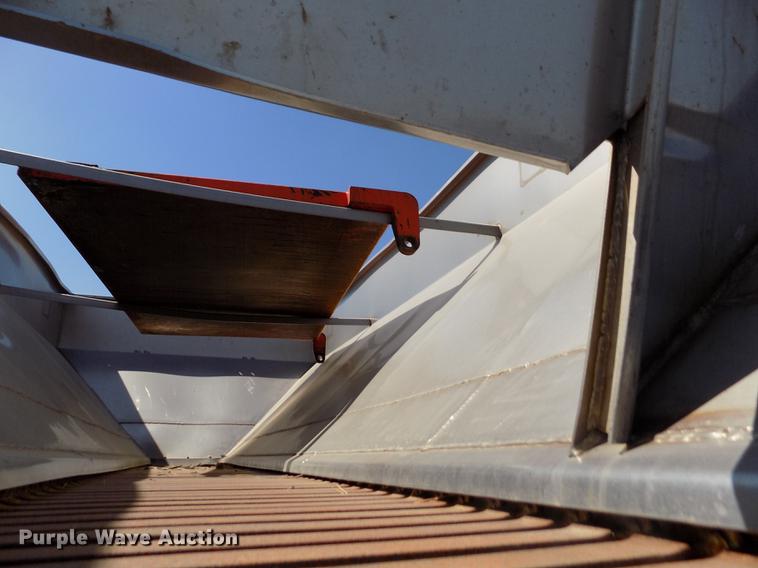 image for item DD5901 1999 Sterling L9511 dump truck