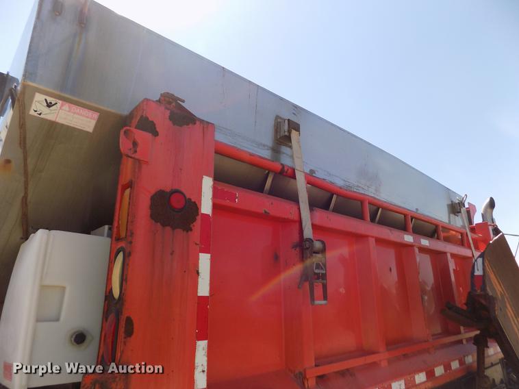 image for item DD5901 1999 Sterling L9511 dump truck