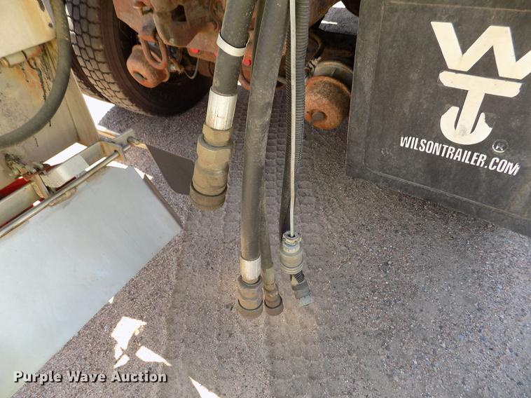 image for item DD5901 1999 Sterling L9511 dump truck