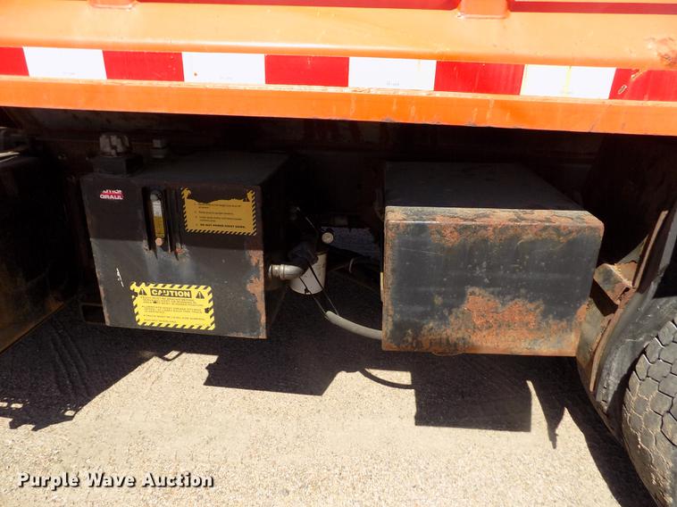 image for item DD5901 1999 Sterling L9511 dump truck