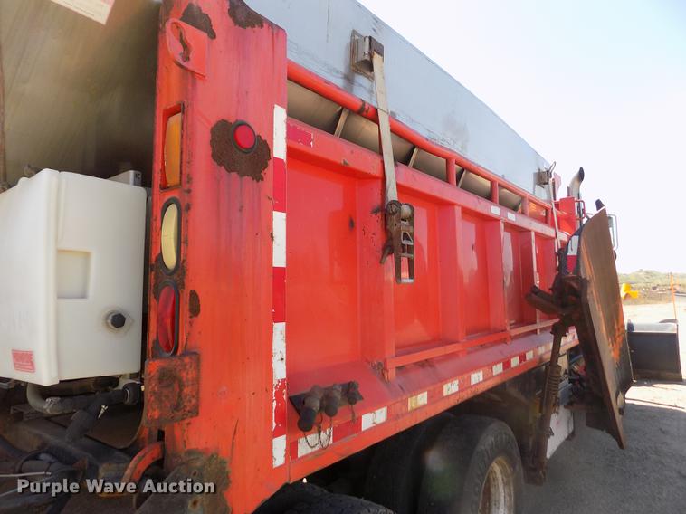 image for item DD5901 1999 Sterling L9511 dump truck