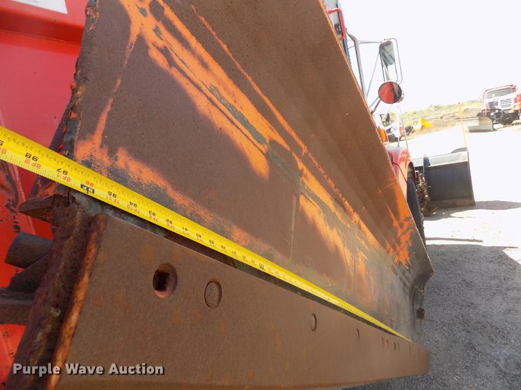 image for item DD5901 1999 Sterling L9511 dump truck