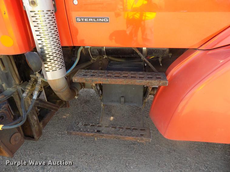 image for item DD5901 1999 Sterling L9511 dump truck