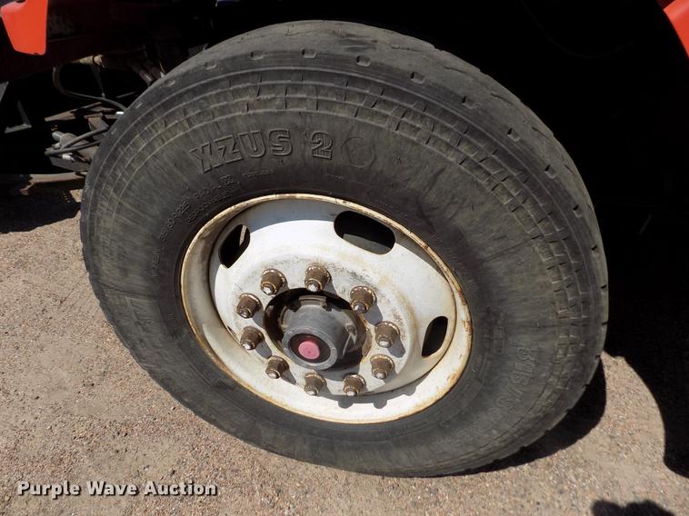 image for item DD5901 1999 Sterling L9511 dump truck