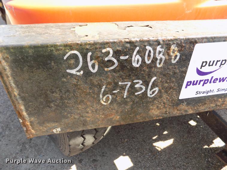 image for item DD5901 1999 Sterling L9511 dump truck