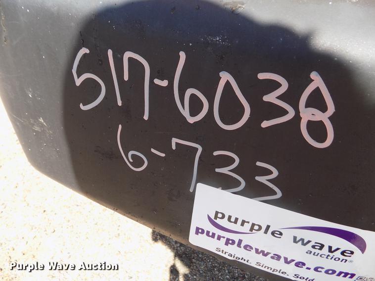 image for item DD5902 1998 Ford F700 oil distribution truck