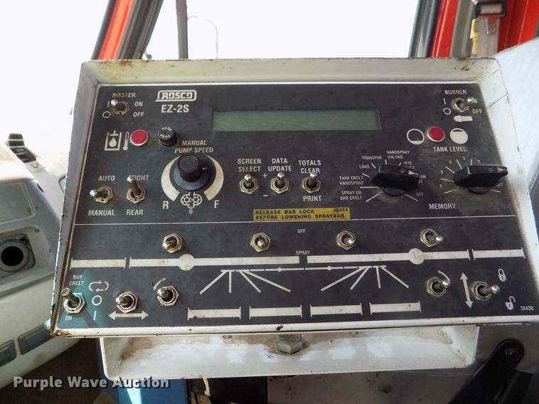 image for item DD5903 2000 Sterling L7500 oil distribution truck