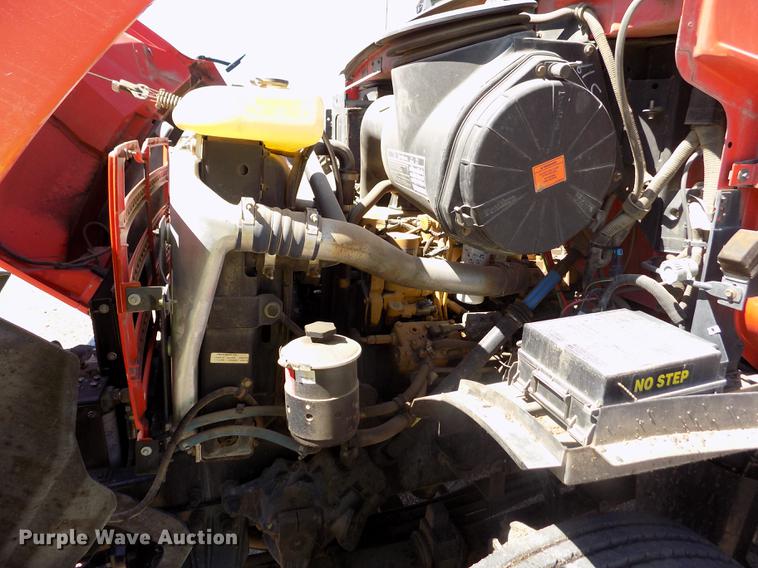 image for item DD5903 2000 Sterling L7500 oil distribution truck