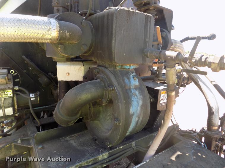 image for item DD5903 2000 Sterling L7500 oil distribution truck