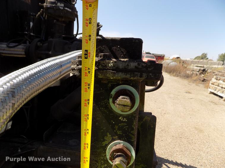 image for item DD5903 2000 Sterling L7500 oil distribution truck