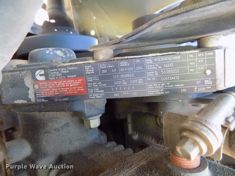 image for item DD5904 1998 Ford F800 oil distribution truck