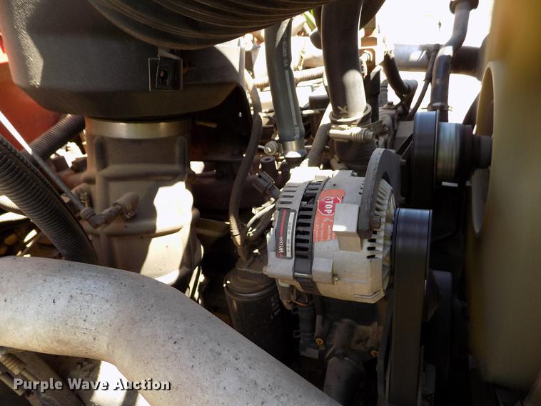 image for item DD5904 1998 Ford F800 oil distribution truck