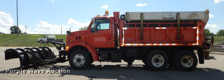 image for item DD6460 2003 Sterling LT7500 dump truck