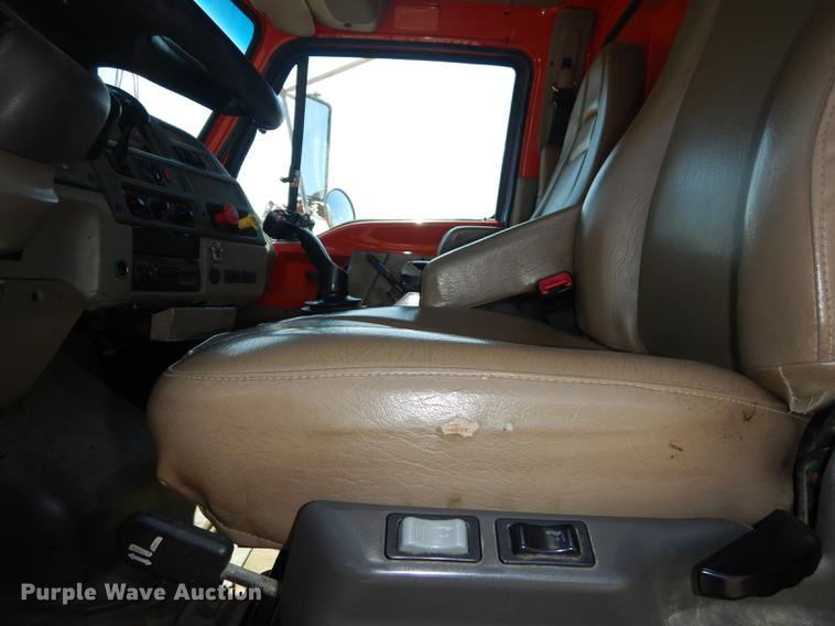 image for item DD6460 2003 Sterling LT7500 dump truck