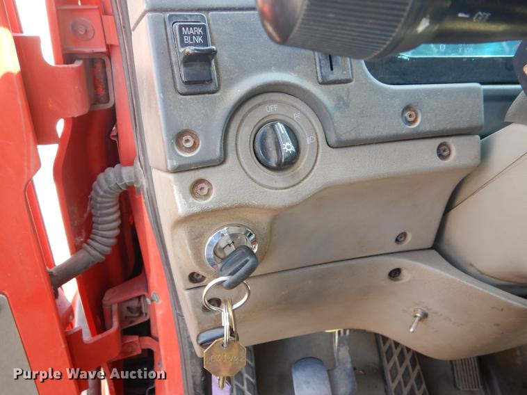 image for item DD6460 2003 Sterling LT7500 dump truck