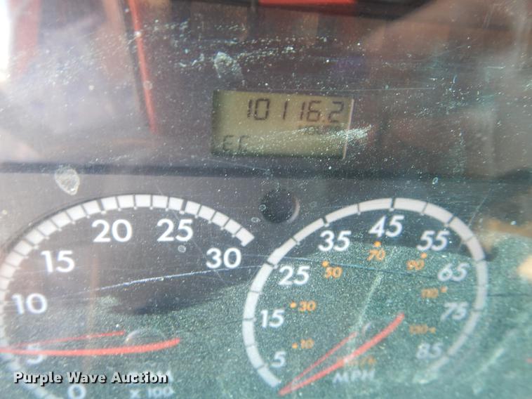 image for item DD6460 2003 Sterling LT7500 dump truck