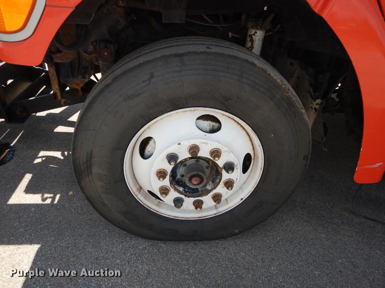 image for item DD6460 2003 Sterling LT7500 dump truck