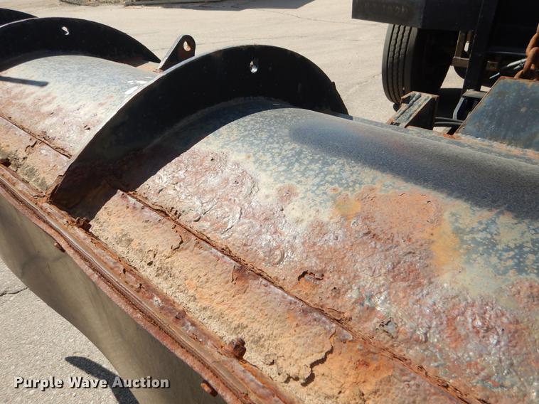 image for item DD6460 2003 Sterling LT7500 dump truck