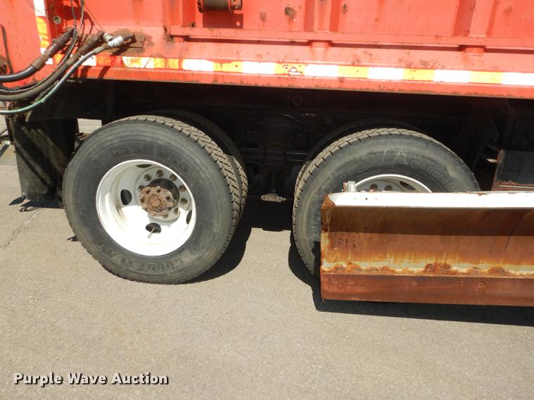 image for item DD6460 2003 Sterling LT7500 dump truck