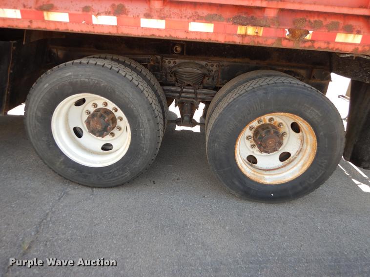 image for item DD6460 2003 Sterling LT7500 dump truck