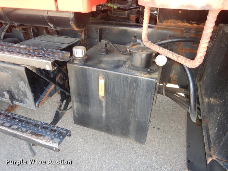 image for item DD6460 2003 Sterling LT7500 dump truck