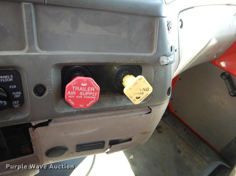 image for item DD6461 2003 Sterling LT7500 dump truck