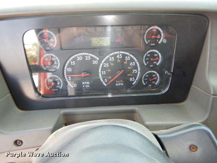 image for item DD6461 2003 Sterling LT7500 dump truck