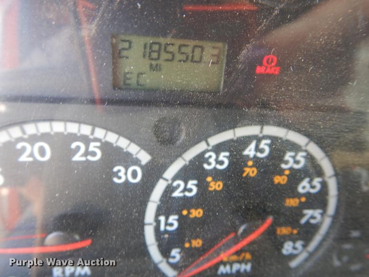 image for item DD6461 2003 Sterling LT7500 dump truck