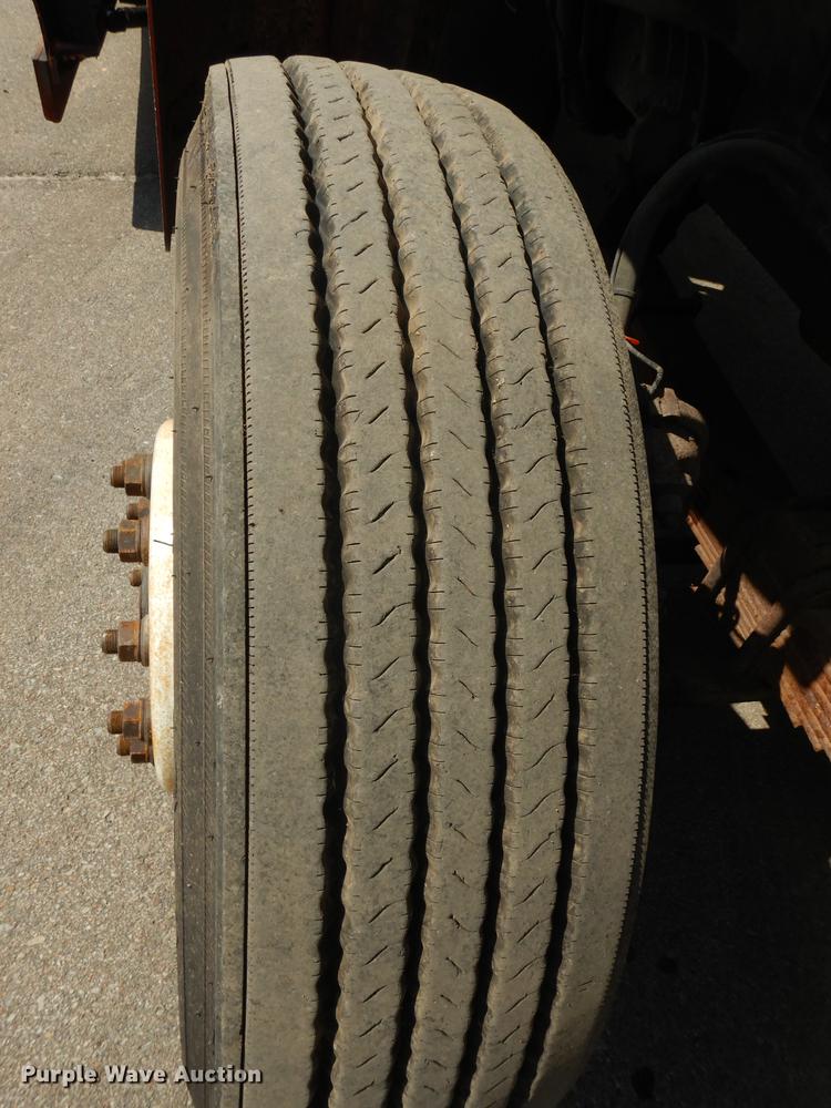 image for item DD6461 2003 Sterling LT7500 dump truck