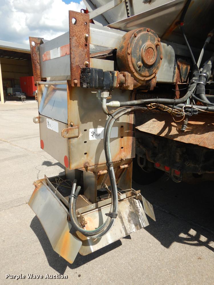 image for item DD6461 2003 Sterling LT7500 dump truck