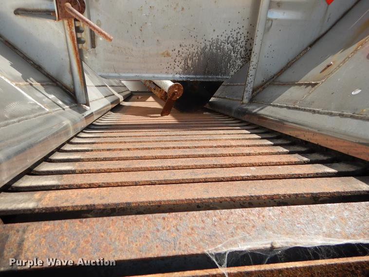 image for item DD6461 2003 Sterling LT7500 dump truck