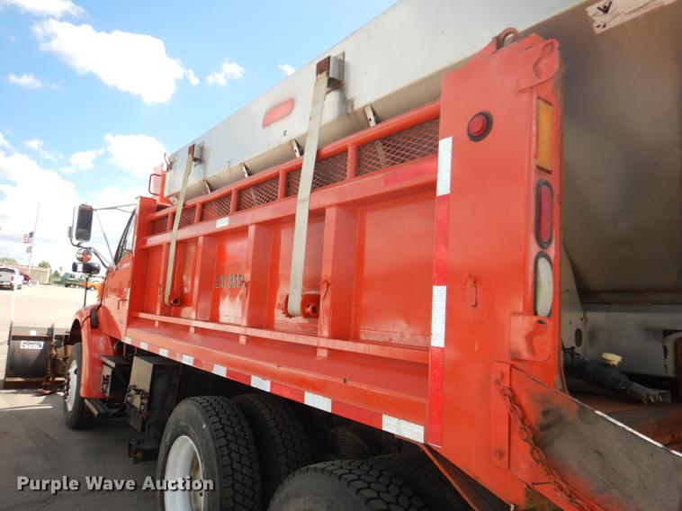 image for item DD6461 2003 Sterling LT7500 dump truck
