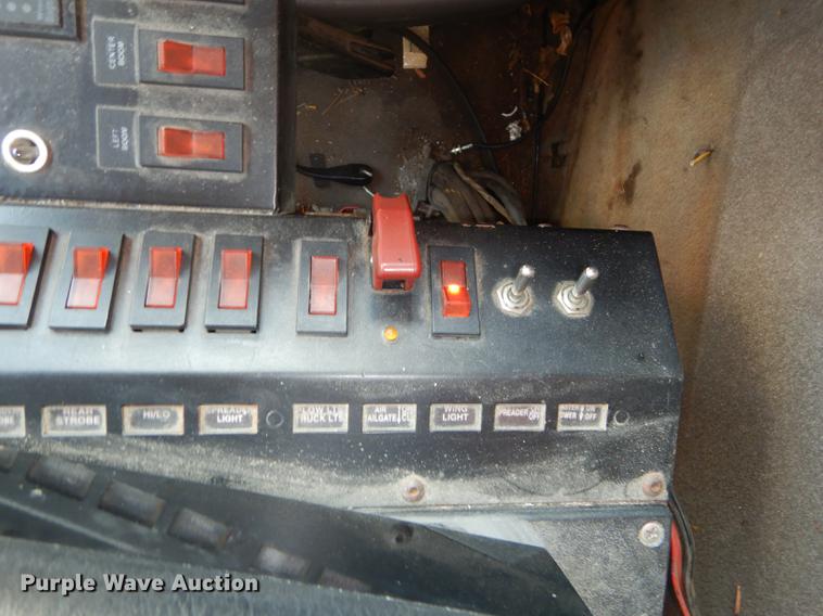 image for item DD6462 2003 Sterling LT7500 dump truck