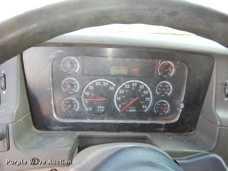 image for item DD6462 2003 Sterling LT7500 dump truck