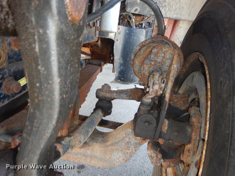 image for item DD6462 2003 Sterling LT7500 dump truck