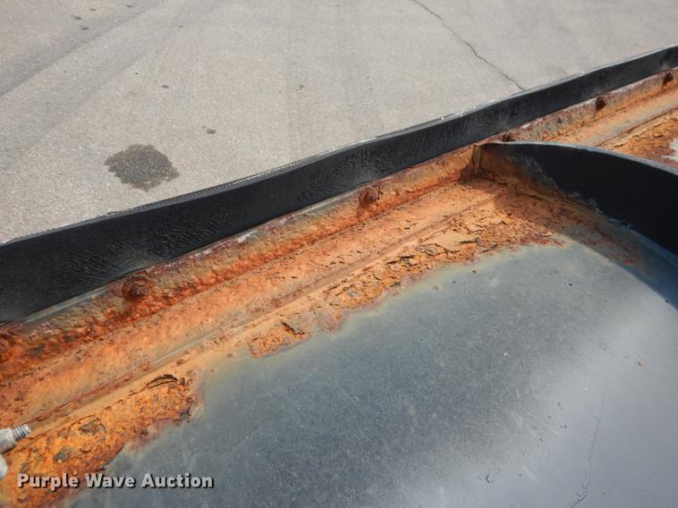 image for item DD6462 2003 Sterling LT7500 dump truck