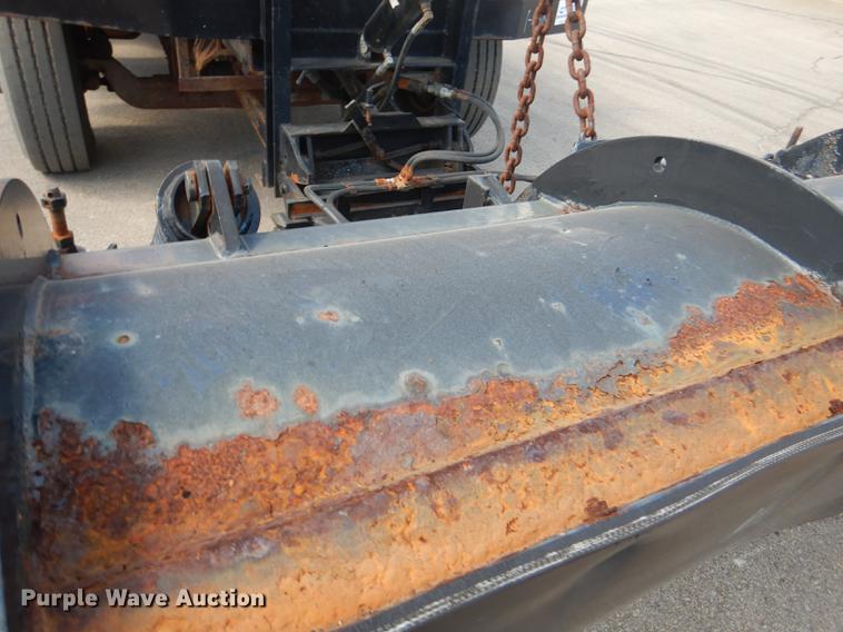 image for item DD6462 2003 Sterling LT7500 dump truck