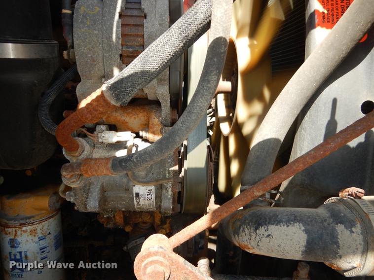 image for item DD6462 2003 Sterling LT7500 dump truck