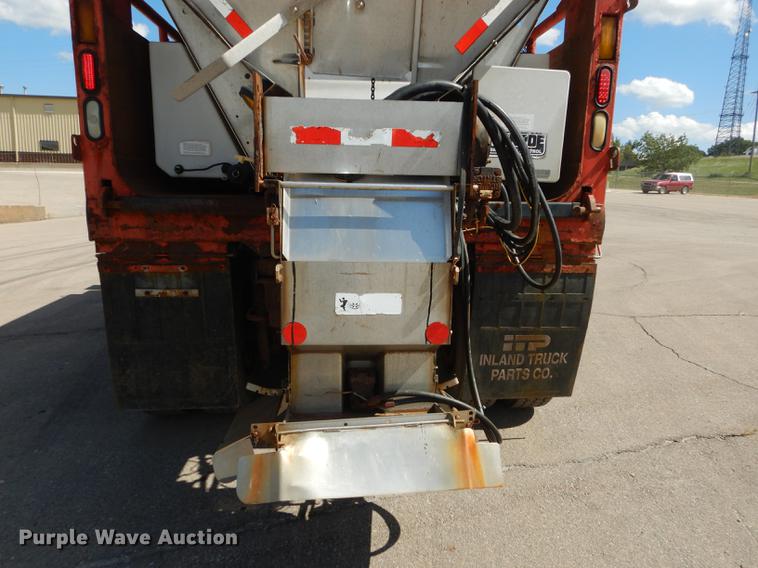 image for item DD6462 2003 Sterling LT7500 dump truck